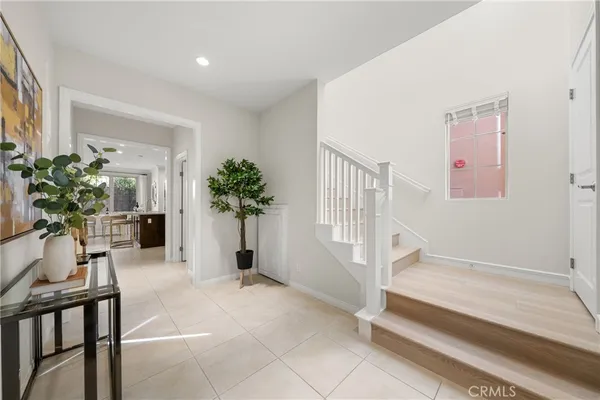 $1,850,000 | 113 Hanging Garden, Irvine, CA 92620