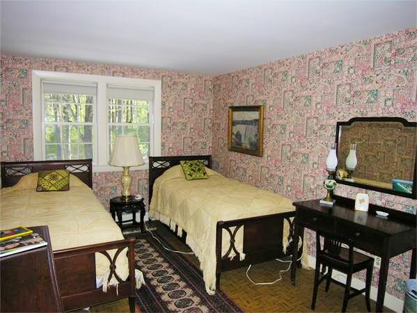 54 Whitman Road Needham, MA 02492 - Photo 15 of 30 Gallery Image 15