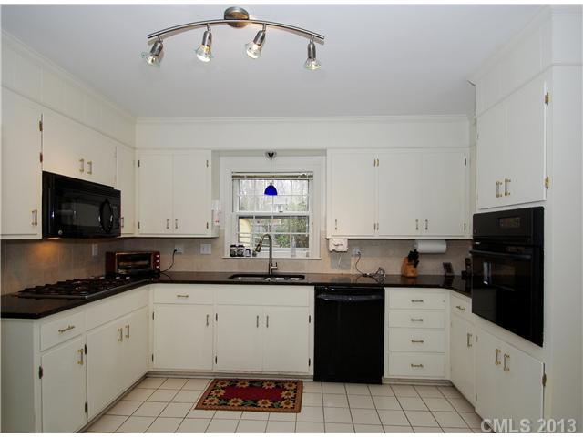 6840 Newhall Road Charlotte, NC 28270 - Photo 6 of 16