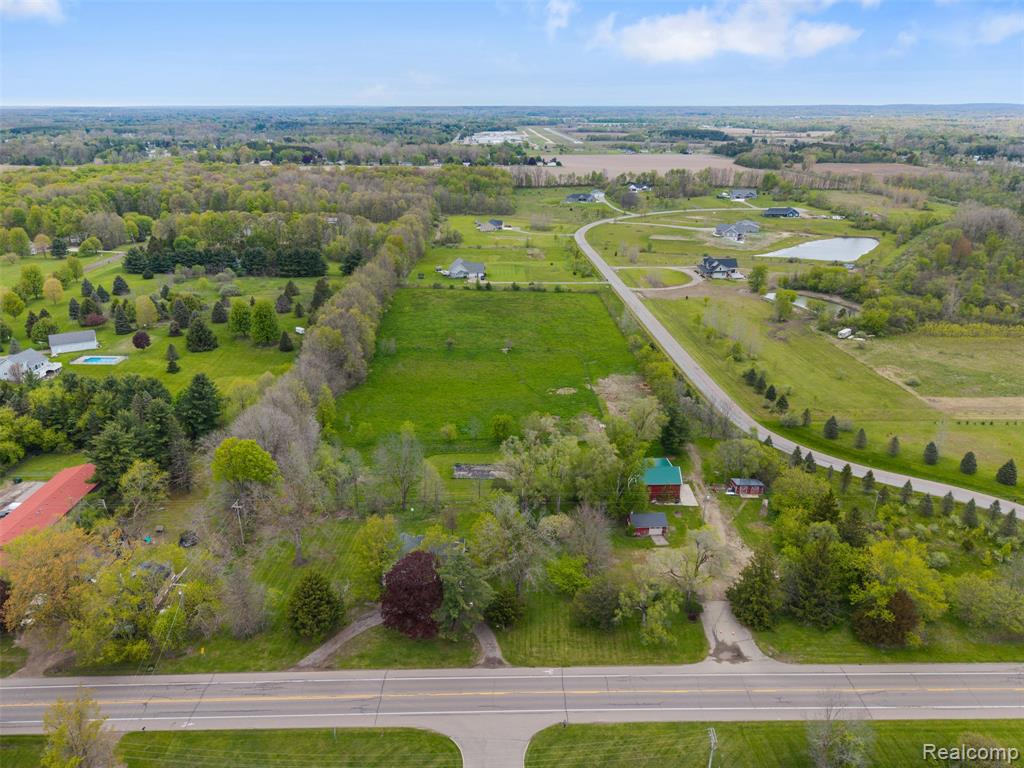 1775 Imlay City Road Lapeer, MI 48446 - Photo 48 of 60
