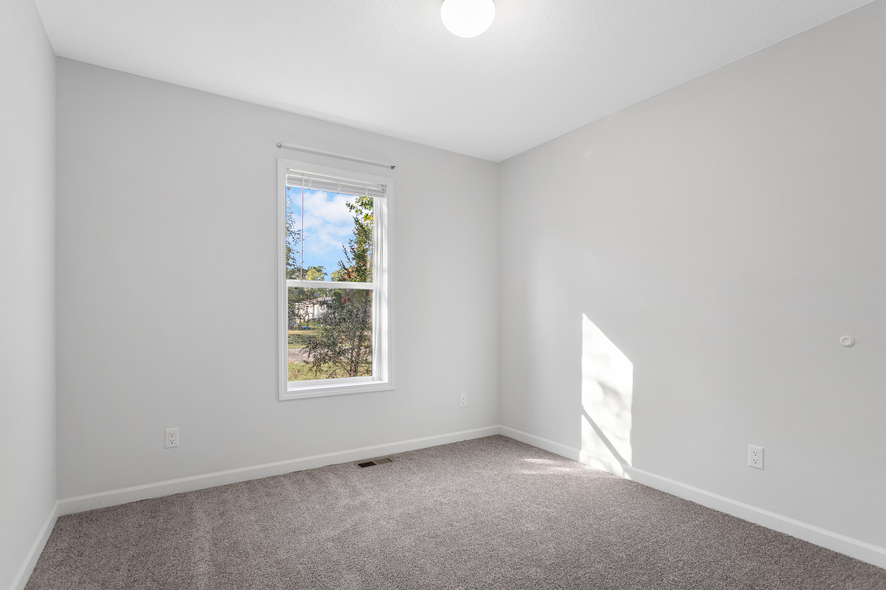 58075 Carman Drive Three Rivers, MI 49093 - Photo 16 of 20 Godley-23