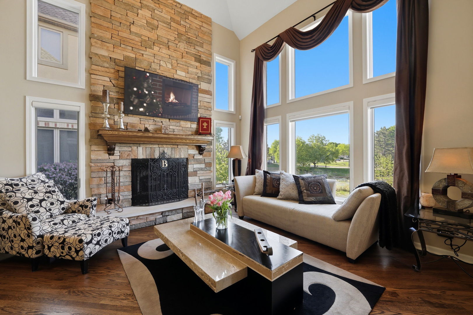 1406 Rue Paris Place Inverness, IL 60067 - Photo 4 of 35 a living room with furniture and a fireplace