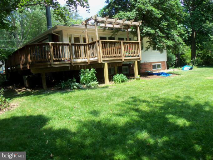 3615 Cornell Road Fairfax, VA 22030 - Photo 2 of 30 Exterior (General)