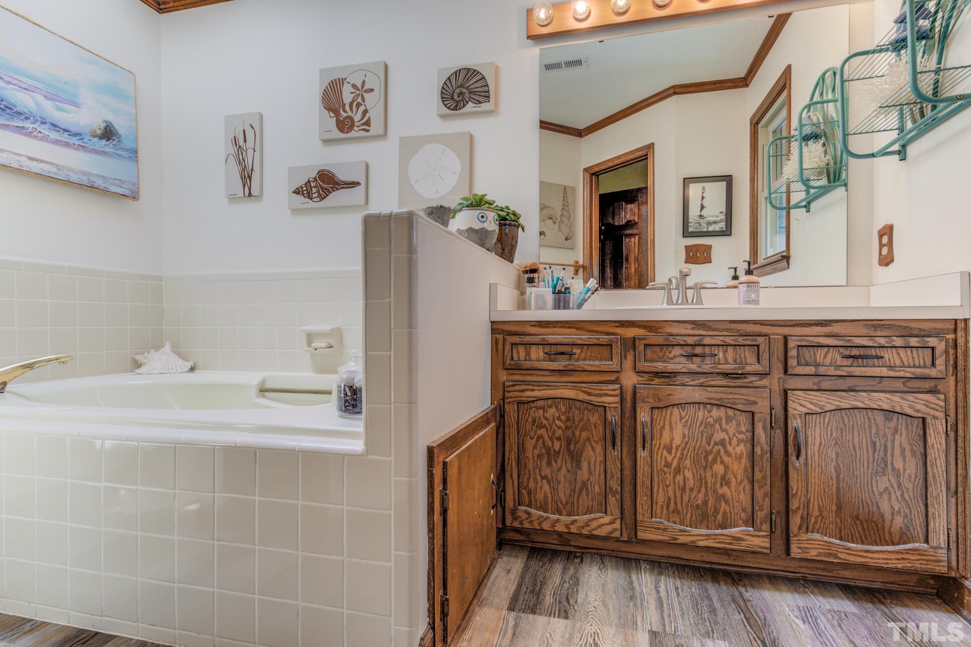 5904 Hampton Ridge Road Raleigh, NC 27603 - Photo 12 of 28