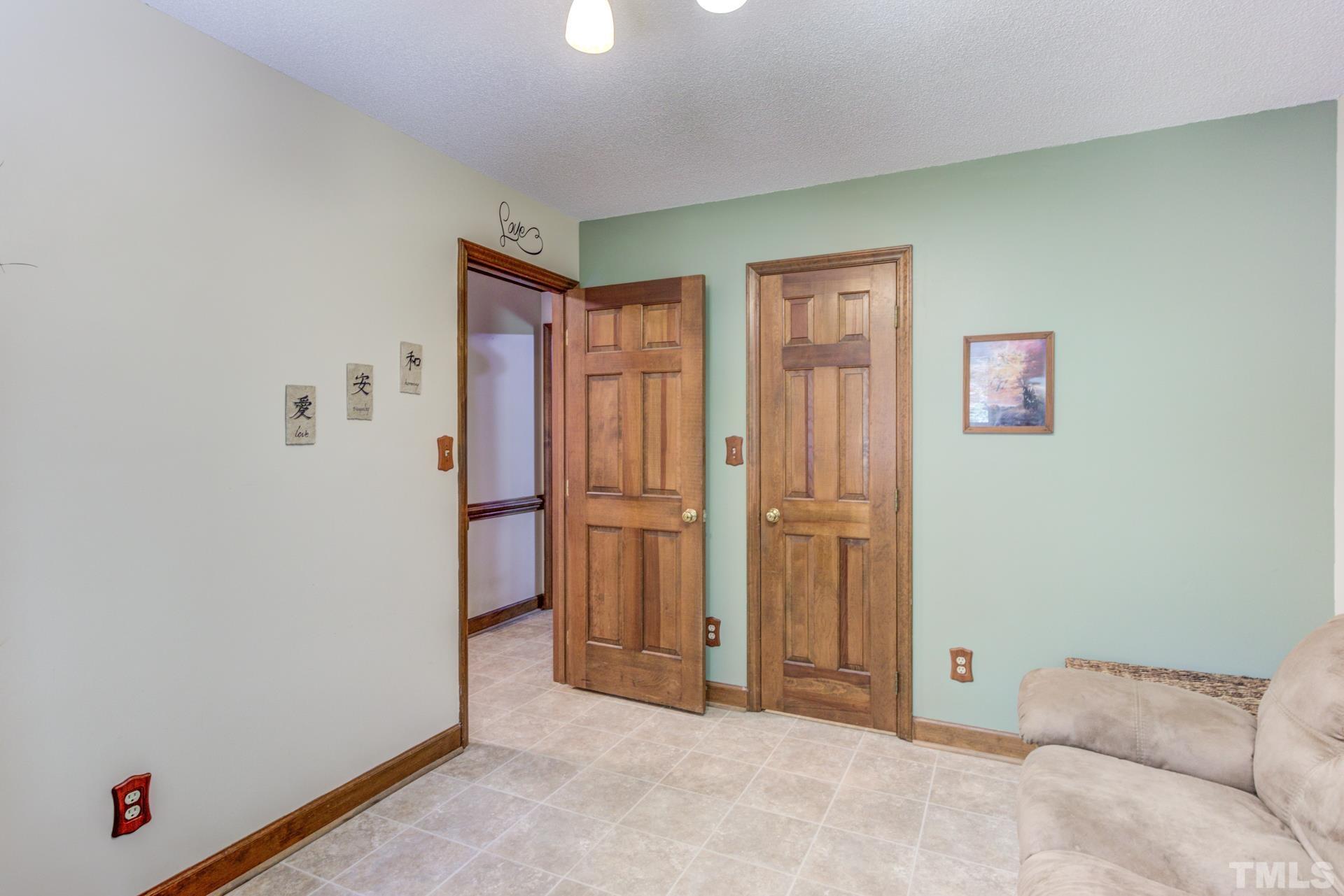 5904 Hampton Ridge Road Raleigh, NC 27603 - Photo 18 of 28
