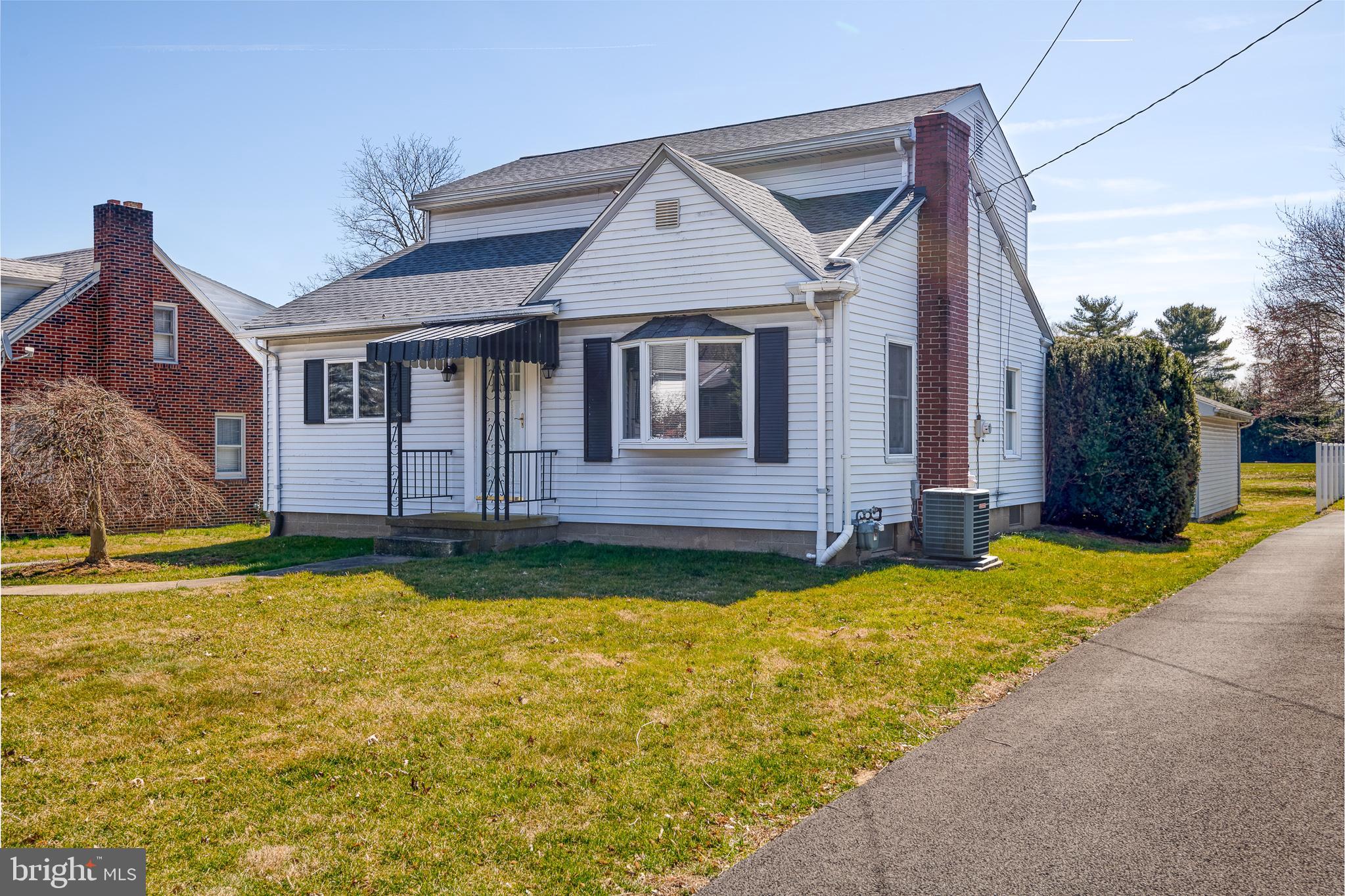 40 Delp Road, Lancaster, PA 17601 Compass