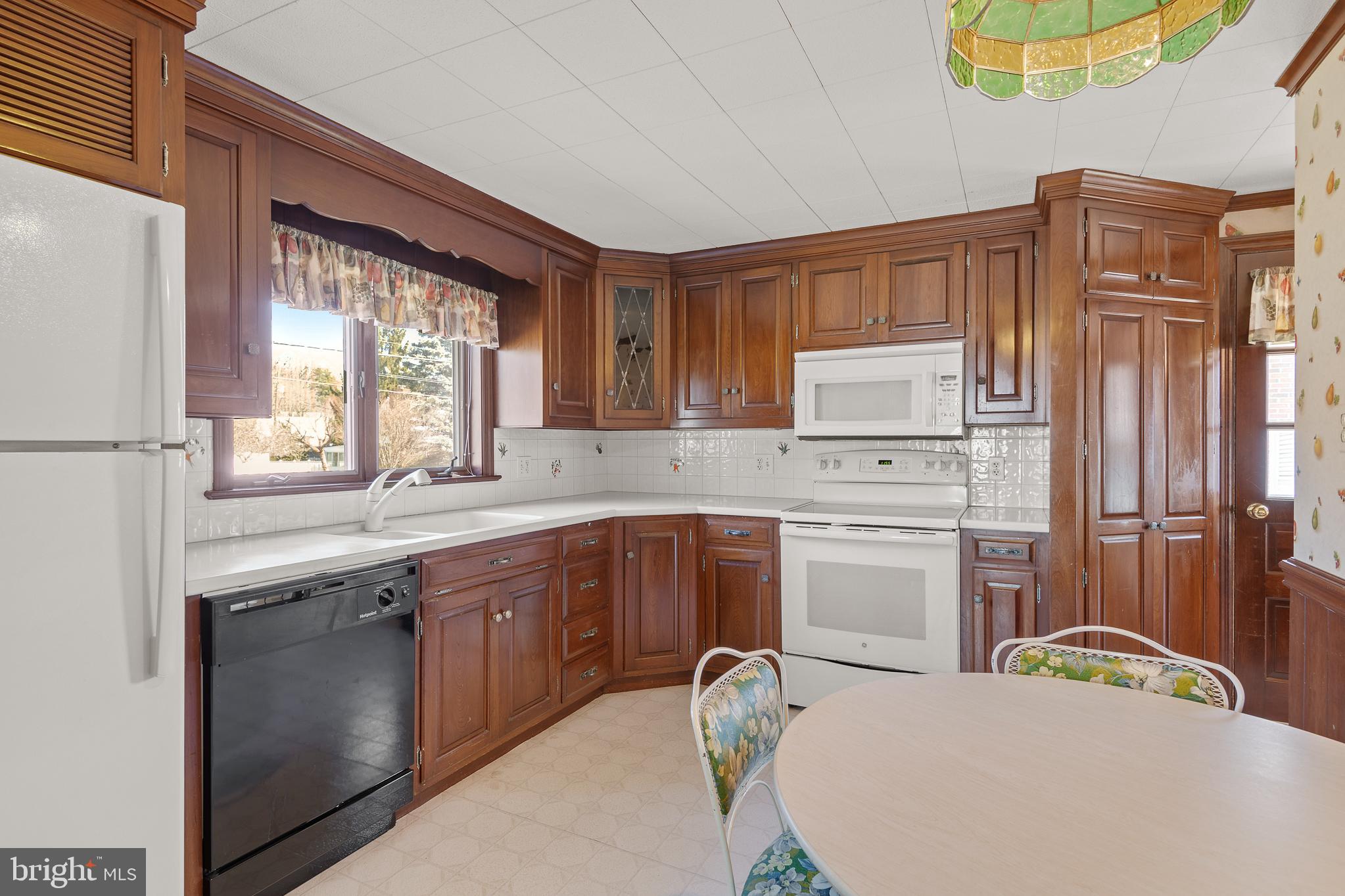 40 Delp Road Lancaster, PA 17601 - Photo 8 of 40 Gallery Image 8
