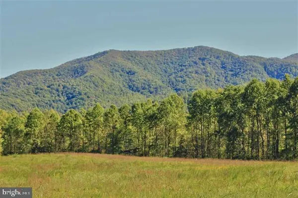 $425,000 | 1 Walk Around Lane, Roseland, VA 22967