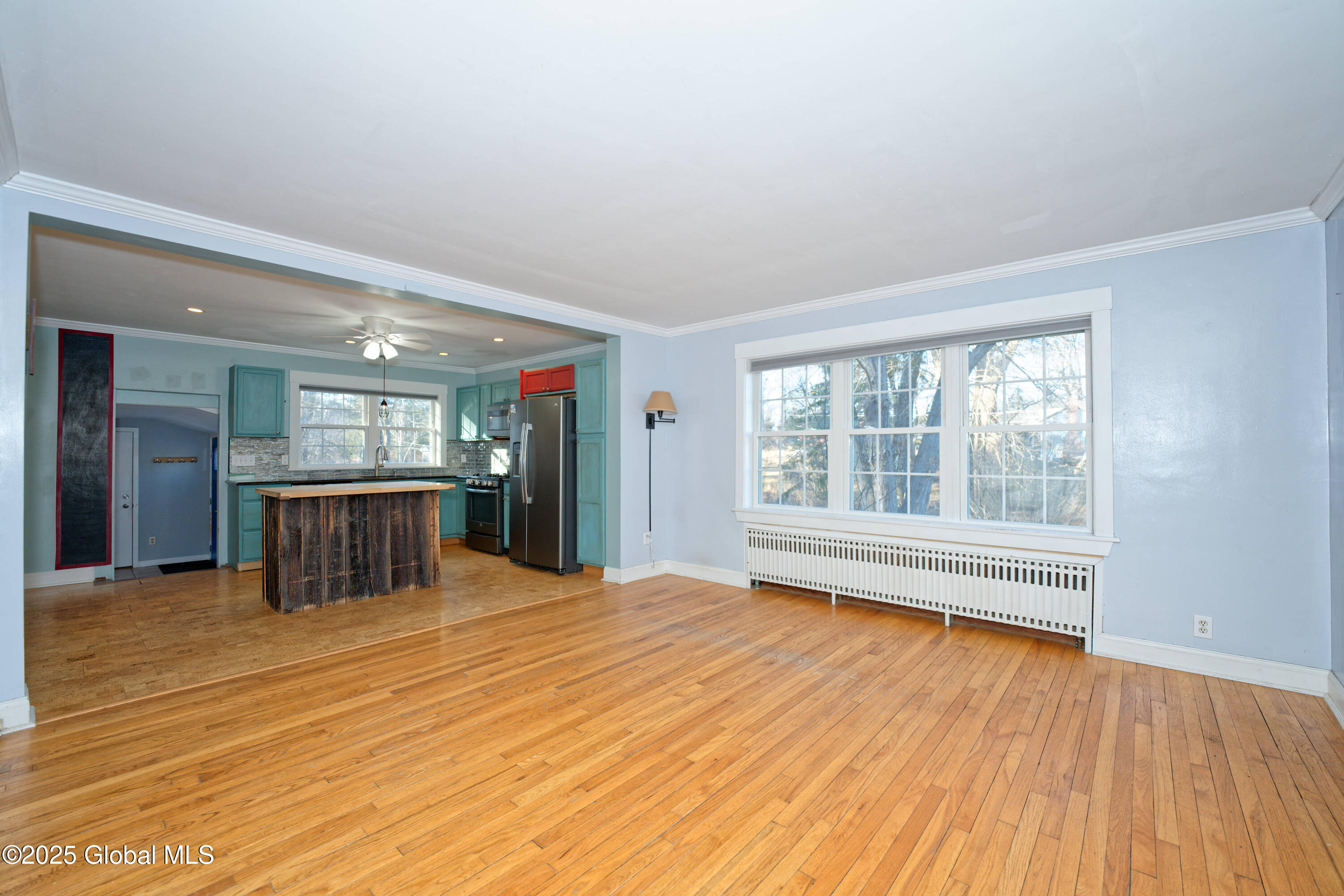 3 Flint Drive Bethlehem, NY 12054 - Photo 18 of 52 3 Livingroom 4
