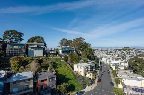 $1,600,000 | 4-2 Addison Street, San Francisco, CA 94131