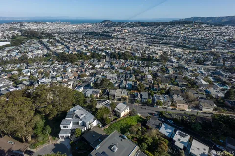 $1,600,000 | 4-2 Addison Street, San Francisco, CA 94131