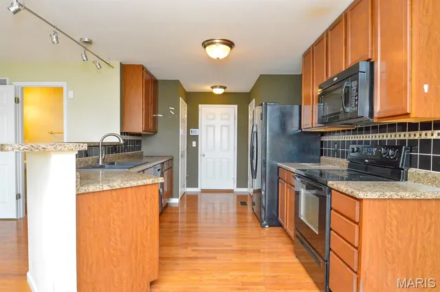 $100,000 | 6838 Hampshire Court, Maryville, IL 62062