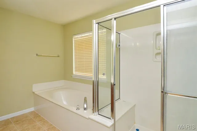 $100,000 | 6838 Hampshire Court, Maryville, IL 62062