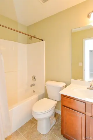 $100,000 | 6838 Hampshire Court, Maryville, IL 62062