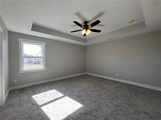 $450,000 | 205 North Cedar Street, Savannah, MO 64485