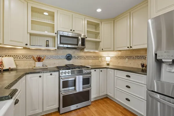 $1,050,000 | 3752 Tom John Lane, Tallahassee, FL 32309