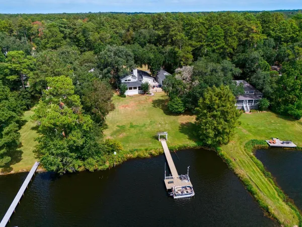 $1,050,000 | 3752 Tom John Lane, Tallahassee, FL 32309