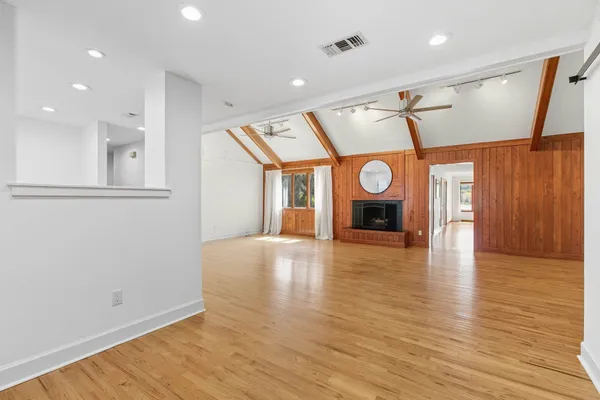 $1,050,000 | 3752 Tom John Lane, Tallahassee, FL 32309