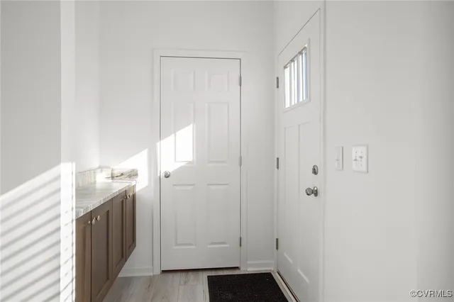 $329,850 | 1005 Levi Road, Green Bay, VA 23942