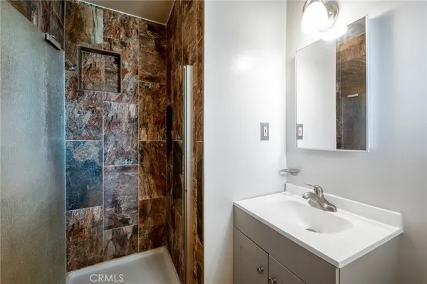 $819,900 | 257 West Carter Drive, Glendora, CA 91740