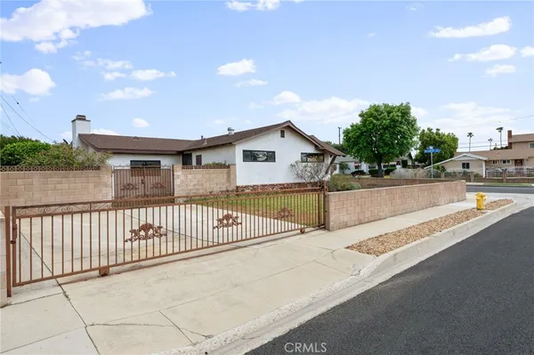 $819,900 | 257 West Carter Drive, Glendora, CA 91740