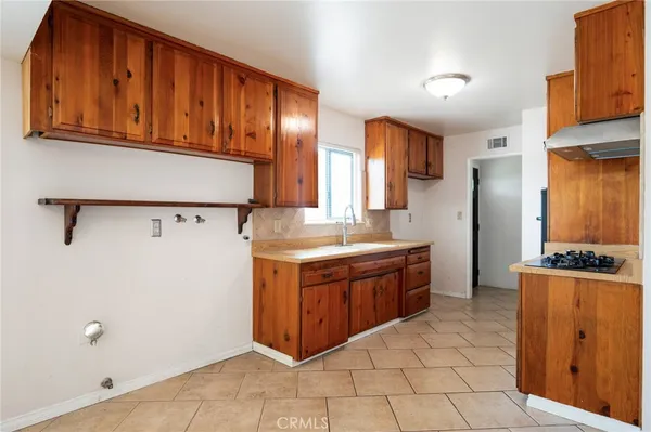 $819,900 | 257 West Carter Drive, Glendora, CA 91740