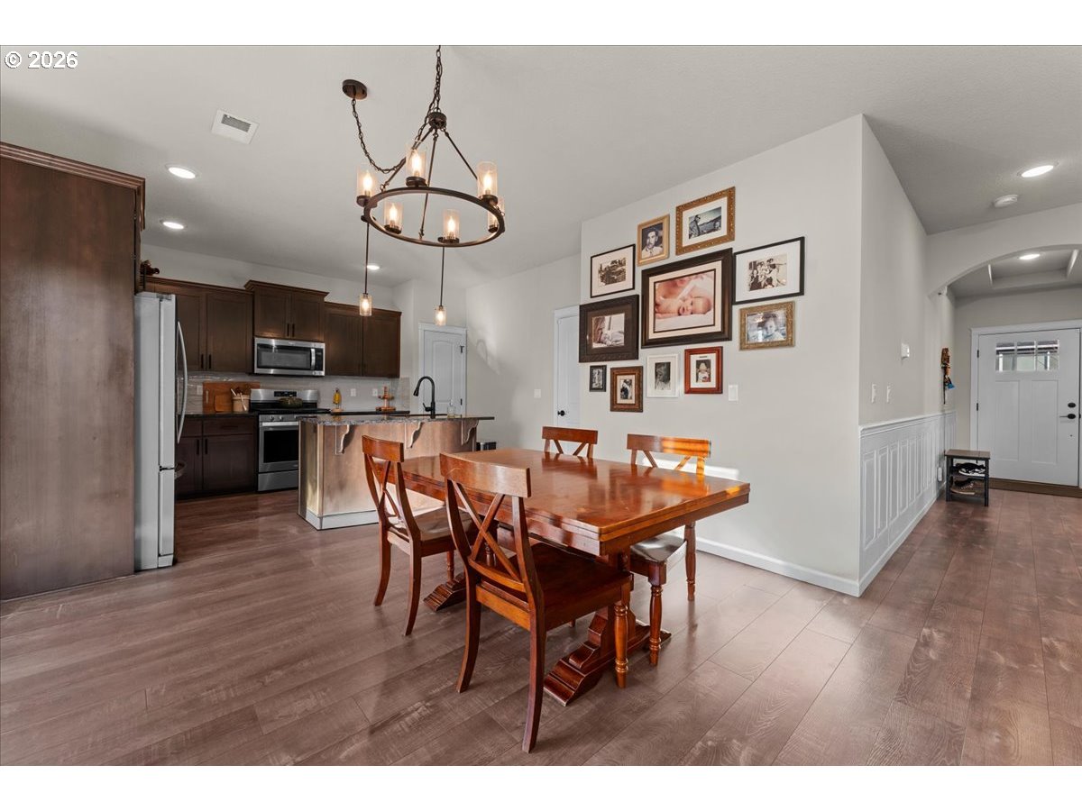 59551 Emerald Loop St. Helens, OR 97051 - Photo 2 of 39