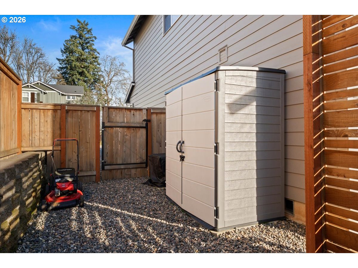 59551 Emerald Loop St. Helens, OR 97051 - Photo 31 of 39