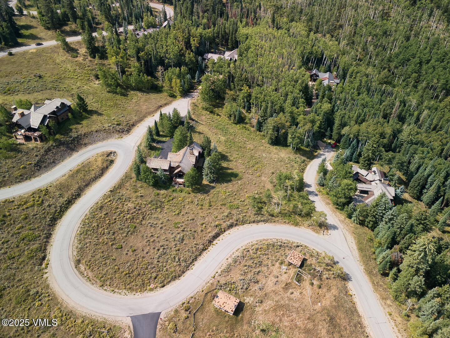 284 Settlers Loop Edwards, CO 81632 - Photo 5 of 53 a view of a swimming pool with a yard
