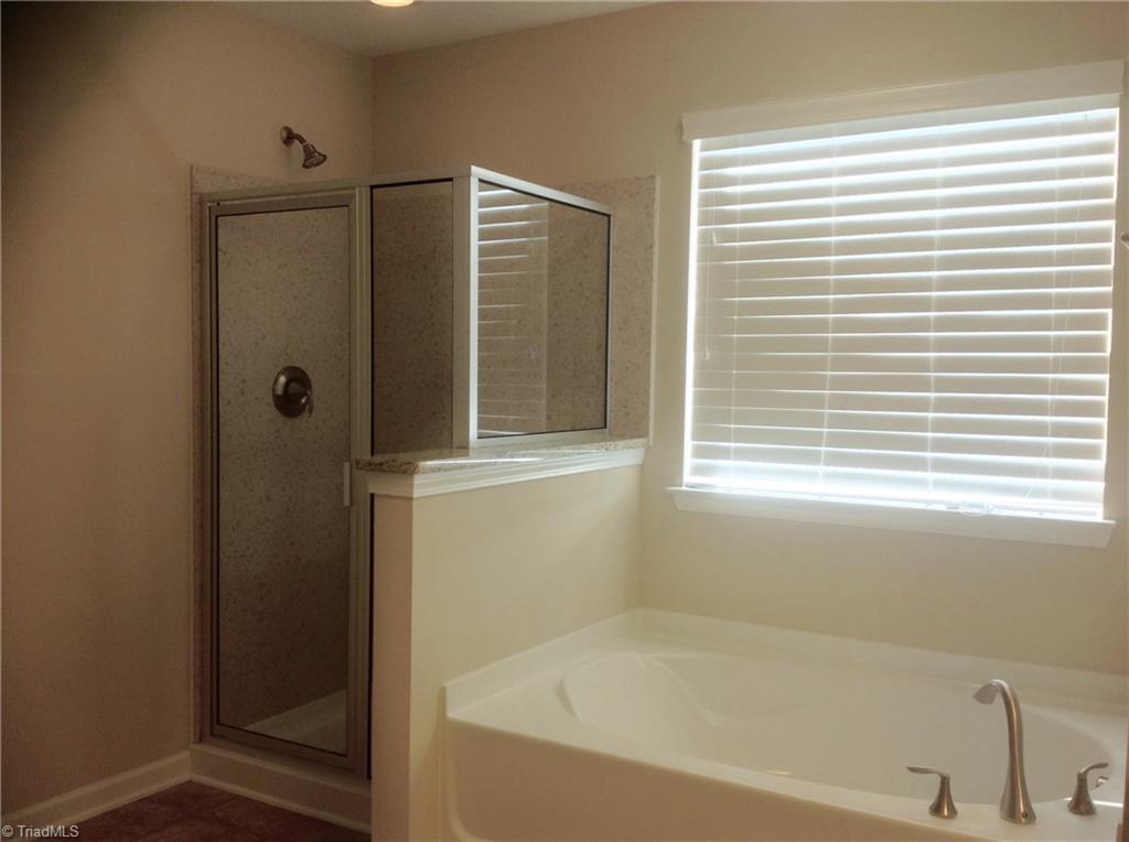 3406 Lamplight Way High Point, NC 27265 - Photo 19 of 29 Garden tub and separate shower in Master.