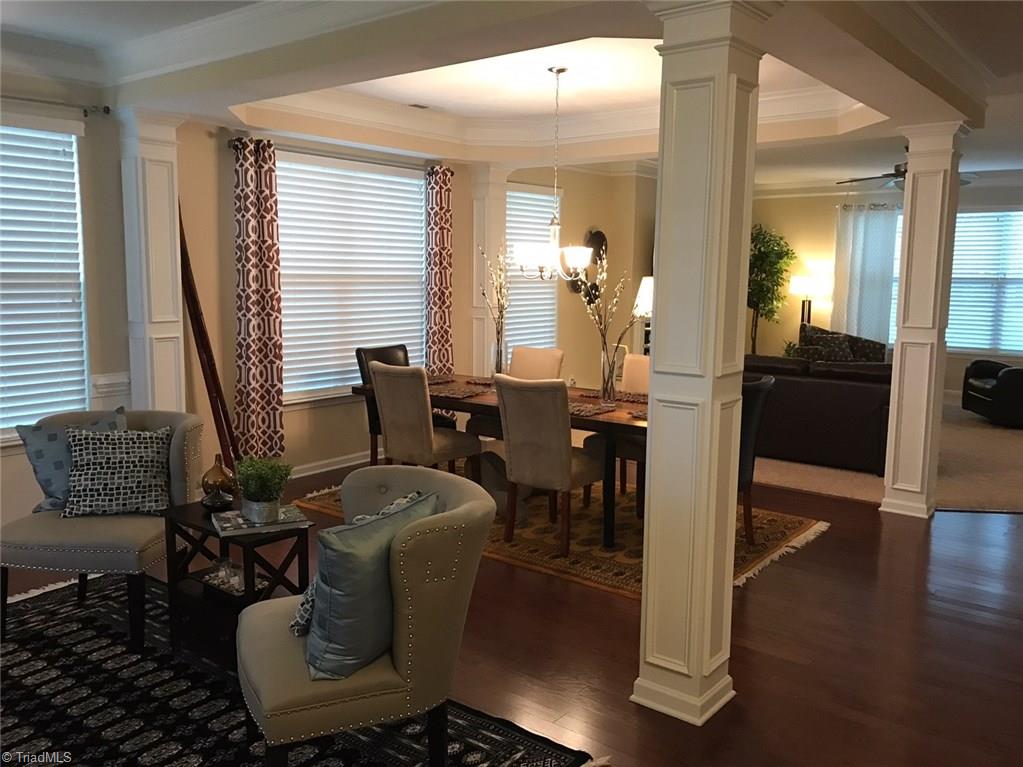 3406 Lamplight Way High Point, NC 27265 - Photo 6 of 29 Formal Dinning Room
