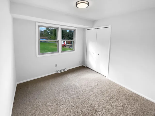 $378,000 | 17176 Mushtown Road, Prior Lake, MN 55372