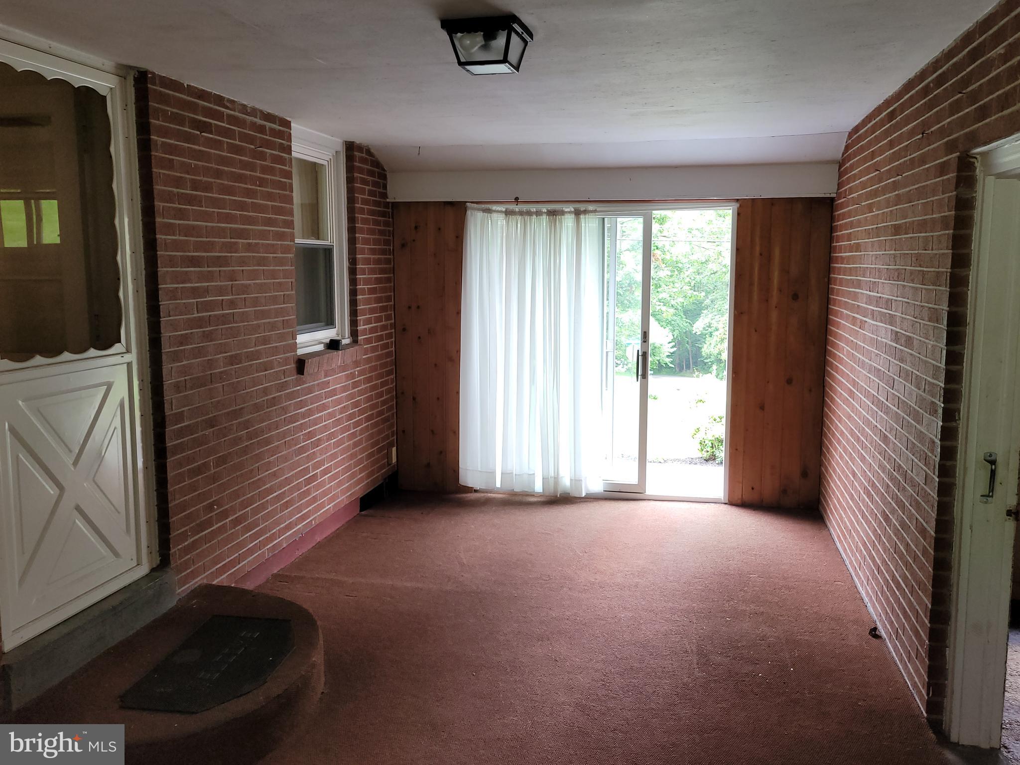 351 Longview Road Boyertown, PA 19512 - Photo 2 of 24 Gallery Image 2