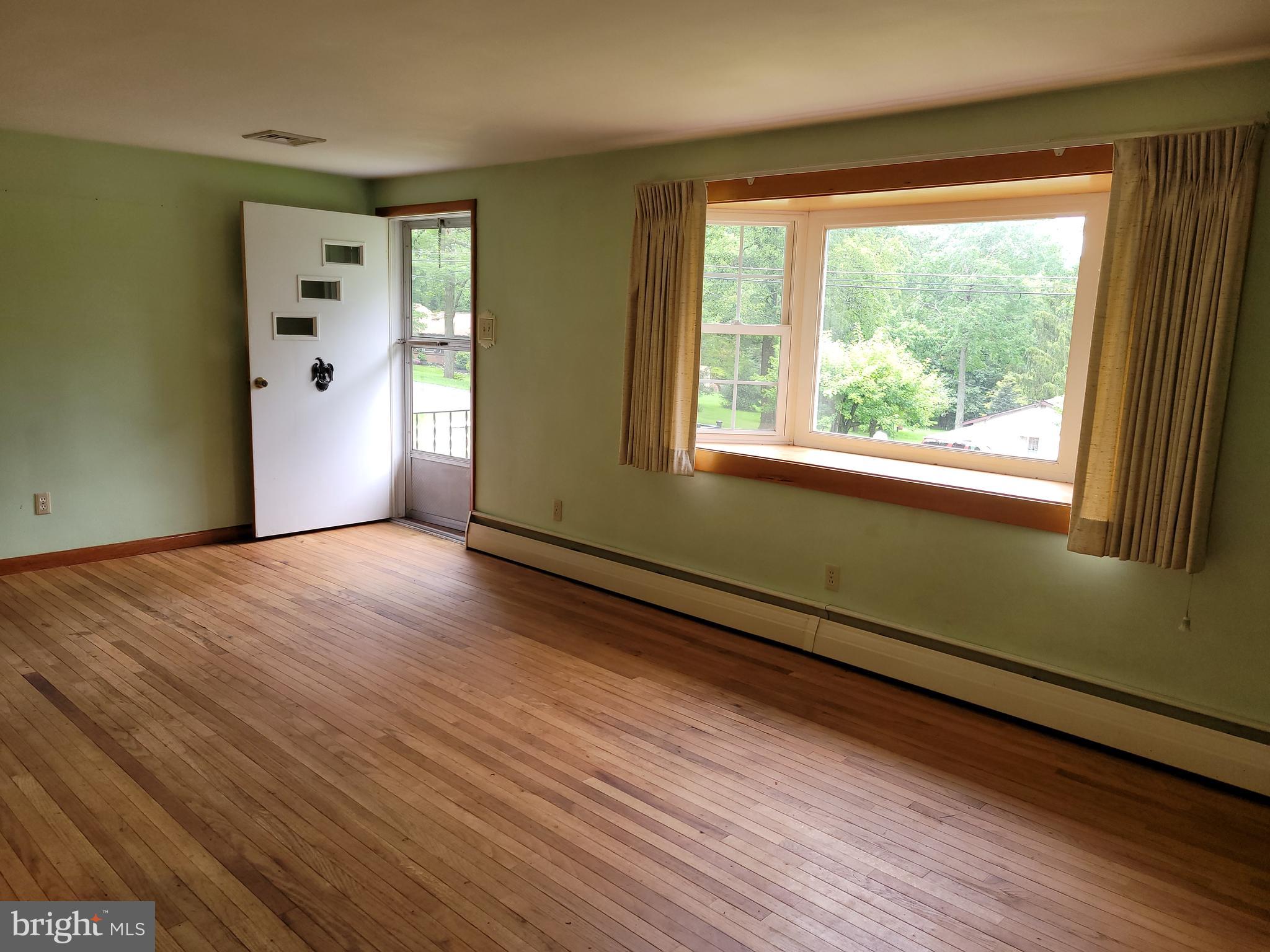 351 Longview Road Boyertown, PA 19512 - Photo 6 of 24 Gallery Image 6