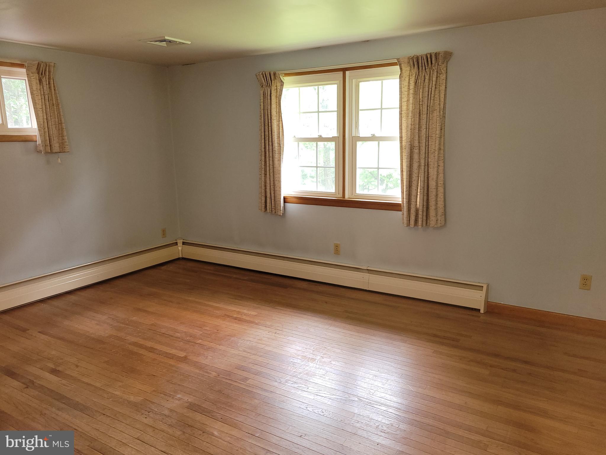 351 Longview Road Boyertown, PA 19512 - Photo 8 of 24 Gallery Image 8