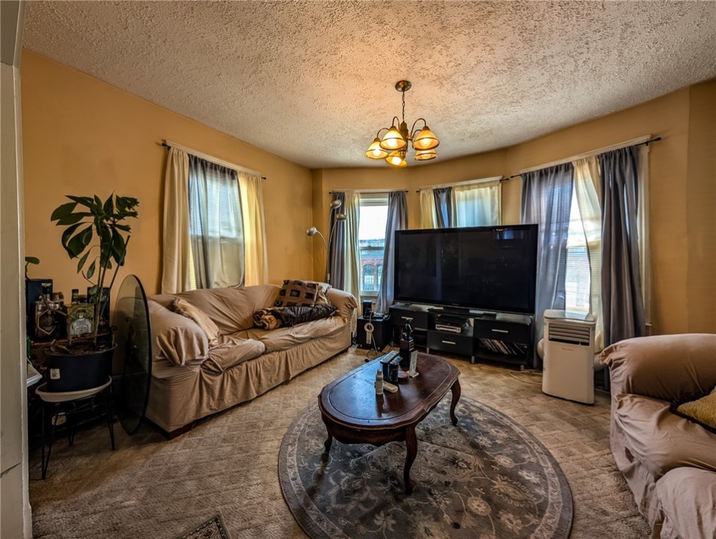 159 Warren Avenue Pawtucket, RI 02860 - Photo 12 of 40