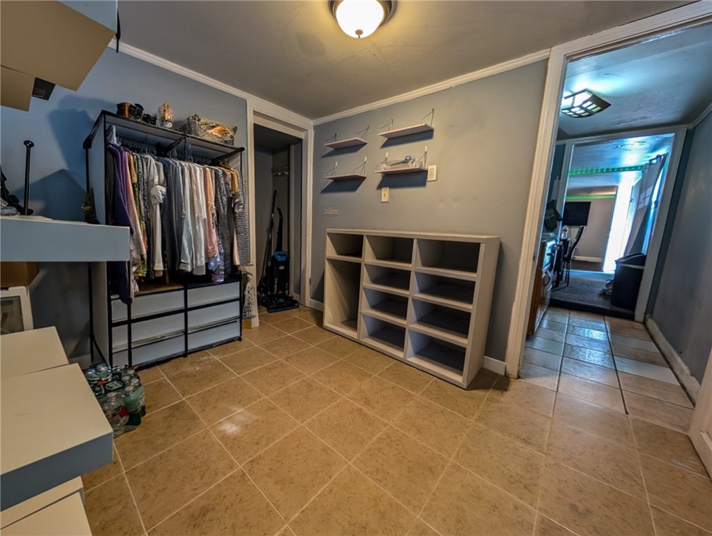 159 Warren Avenue Pawtucket, RI 02860 - Photo 18 of 40