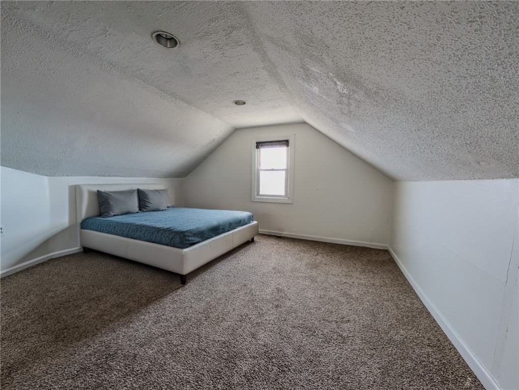 159 Warren Avenue Pawtucket, RI 02860 - Photo 34 of 40