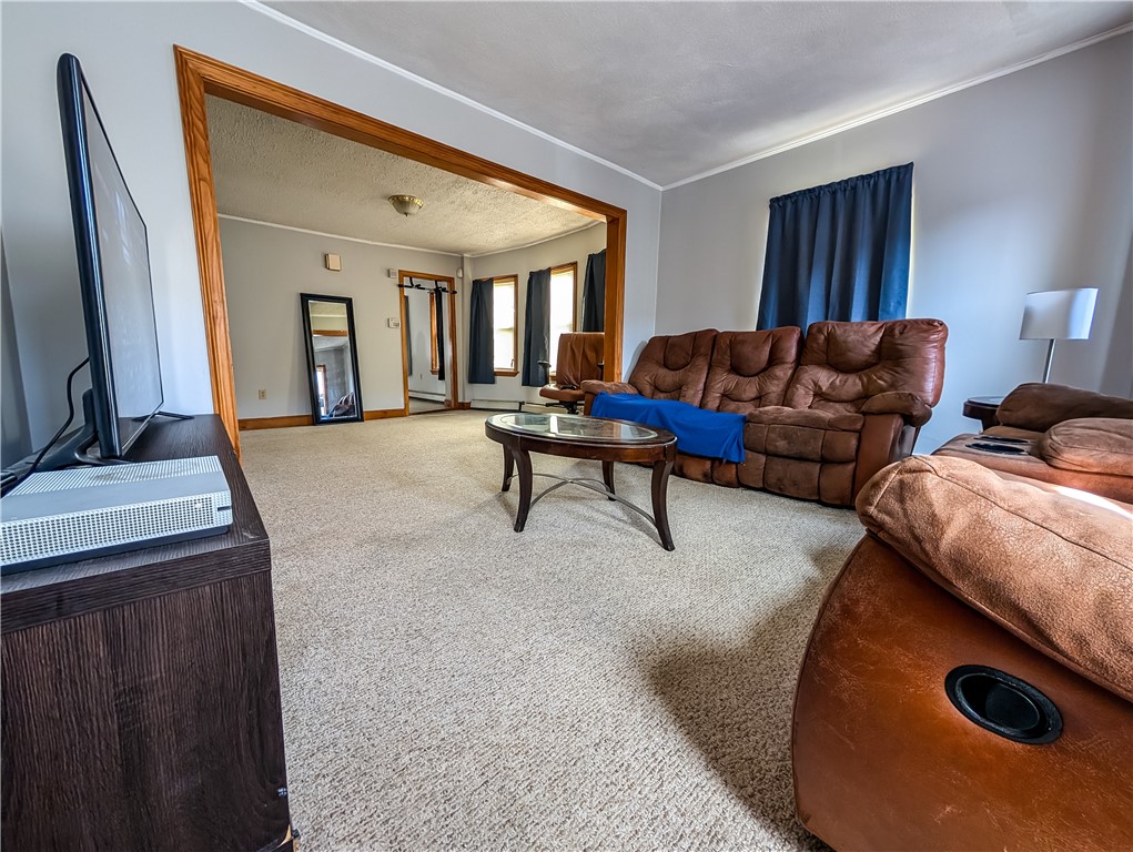 159 Warren Avenue Pawtucket, RI 02860 - Photo 5 of 40