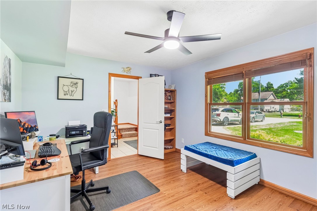 964 Dock Road Madison, OH 44057 - Photo 15 of 33
