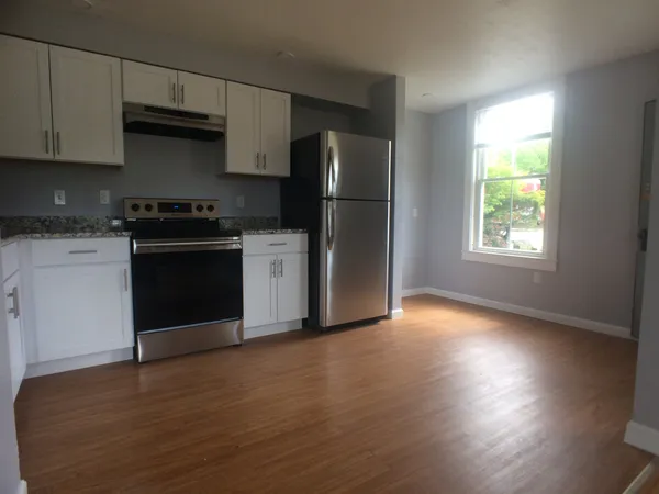 $1,925 | 101 Indigo Hill Road, Unit APARTMENT A, Somersworth, NH 03878