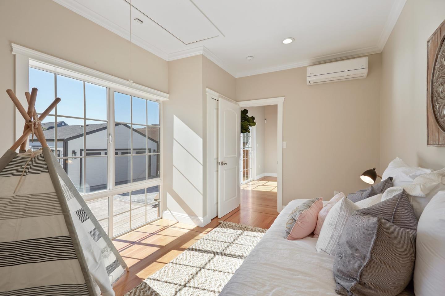 29 Bloomfield Road Burlingame, CA 94010 - Photo 45 of 54 a bedroom with a bed and the view of living room