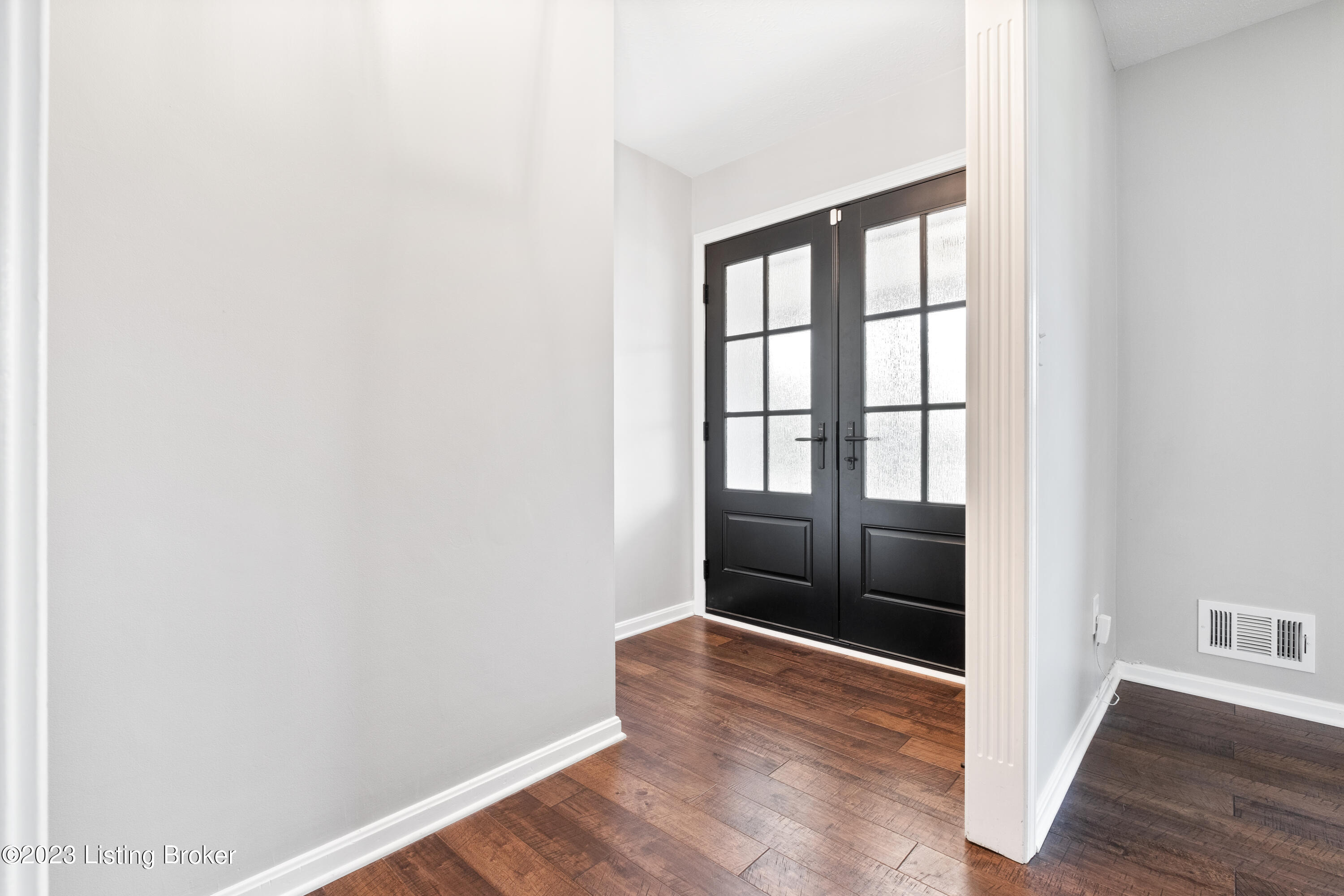 6707 Copperfield Rd-10