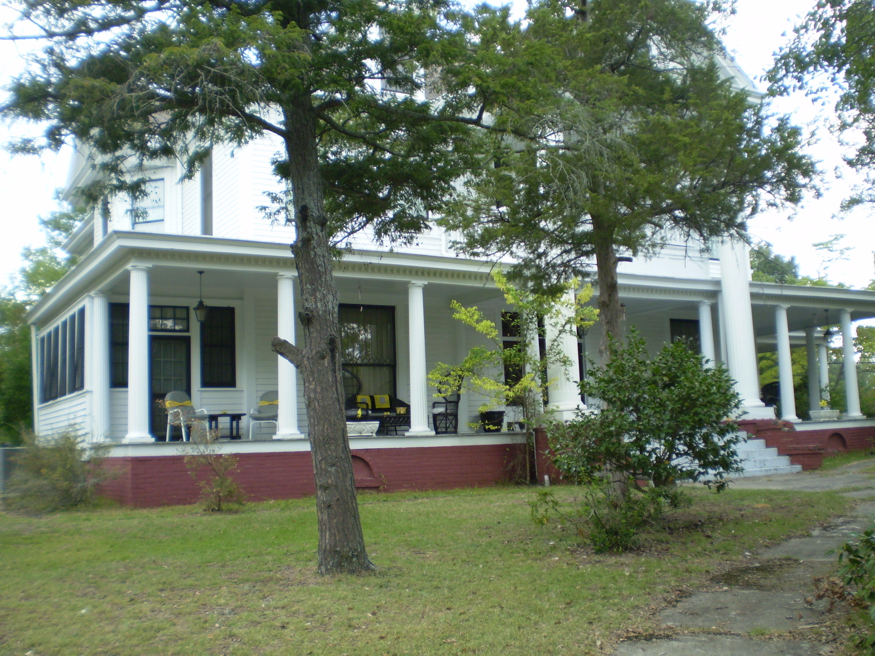 402 Rice Street Hamlet, NC 28345 - Photo 23 of 29 P8250043