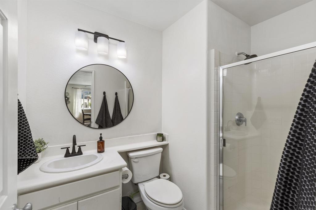 2018 McCloud River Road Chula Vista, CA 91913 - Photo 16 of 41 Bathroom 1- 1st Floor