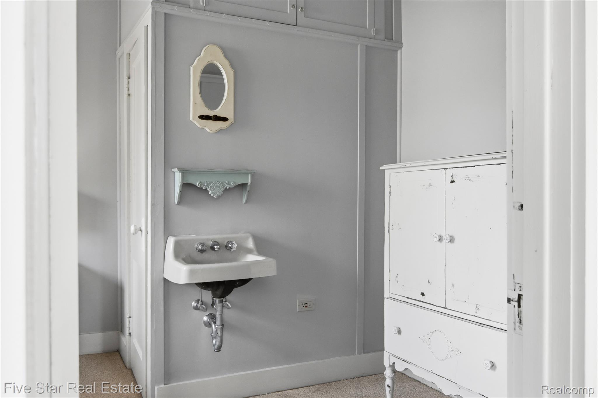 2588 Lakeview Road Onekama, MI 49675 - Photo 19 of 32 11-Scene-8.jpg