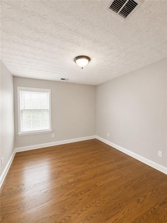 1984 Pierce Way Northeast Buford, GA 30519 - Photo 13 of 21