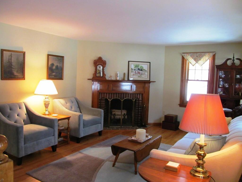 6 Dawe Road Cape Elizabeth, ME 04107 - Photo 8 of 19 Photo