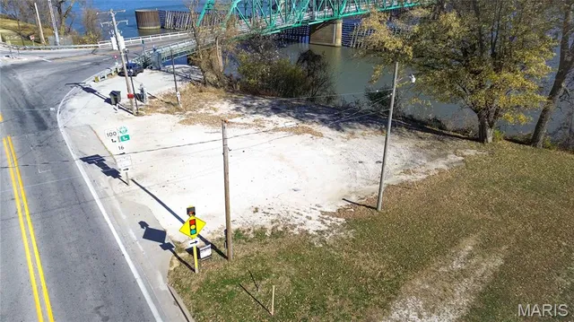 $45,000 | 311 South Park Street, Hardin, IL 62047