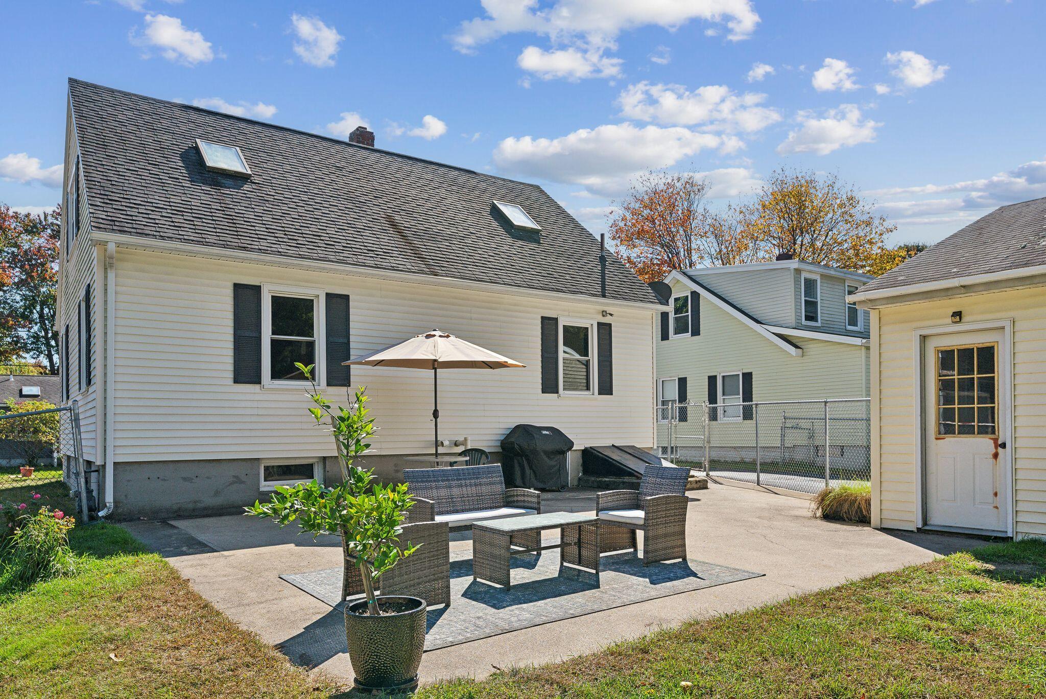 111 Bonnybriar Road South Portland, ME 04106 - Photo 10 of 41 10_DSC07813